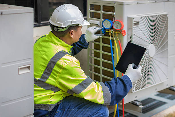 Professional Hvac technician working in Bascom, FL